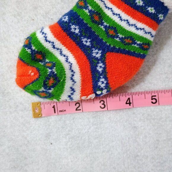 VGUC: MUK LUKS Infant Socks 0-6M Multicolor Cozy Fleece, Perfect for Christmas - Picture 4 of 4